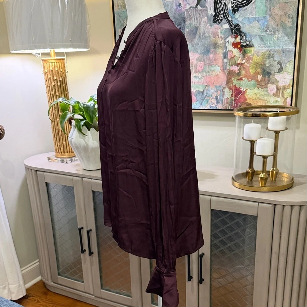 Paige Silky Elegant Plum Blouse Large - Picture 4 of 7